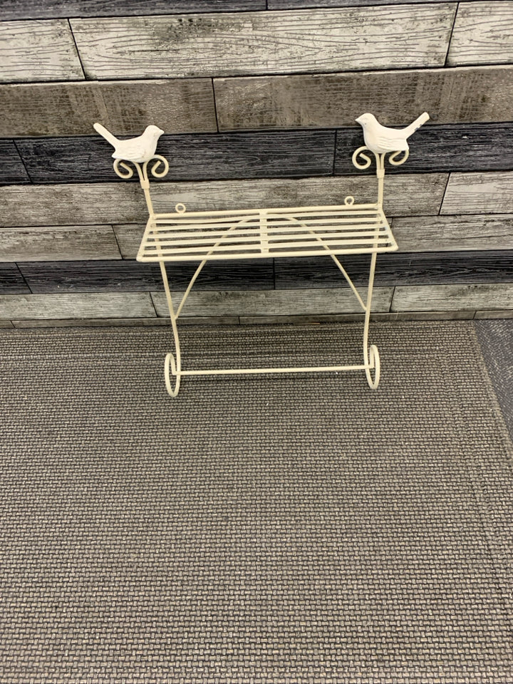 CREAM METAL TOWEL RACK/SHELF.