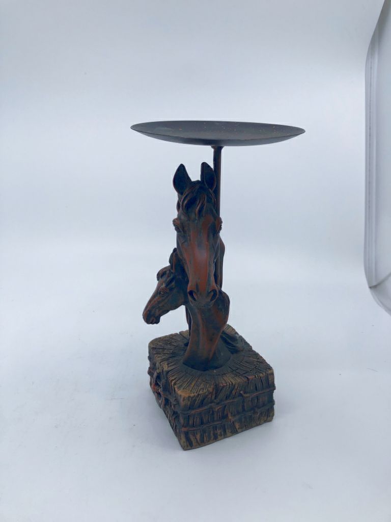 RESIN HORSE PILLAR CANDLE HOLDER.