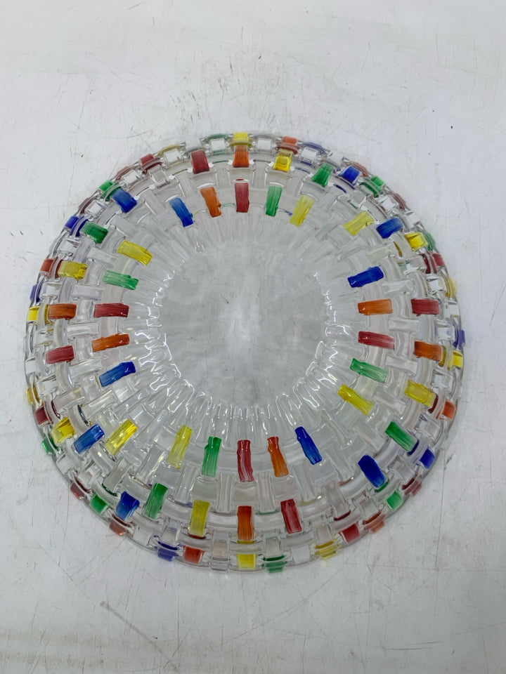 BASKET WEAVE GLASS BOWL W/ RAINBOW COLORS.
