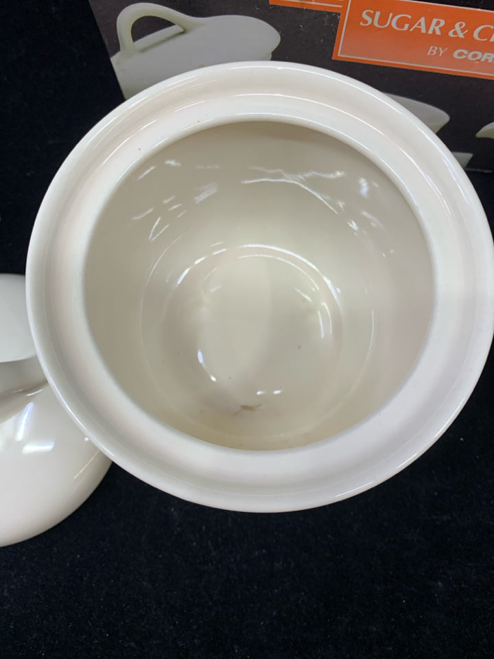 2pc-BEIGE SUGAR & CREAMER SET.