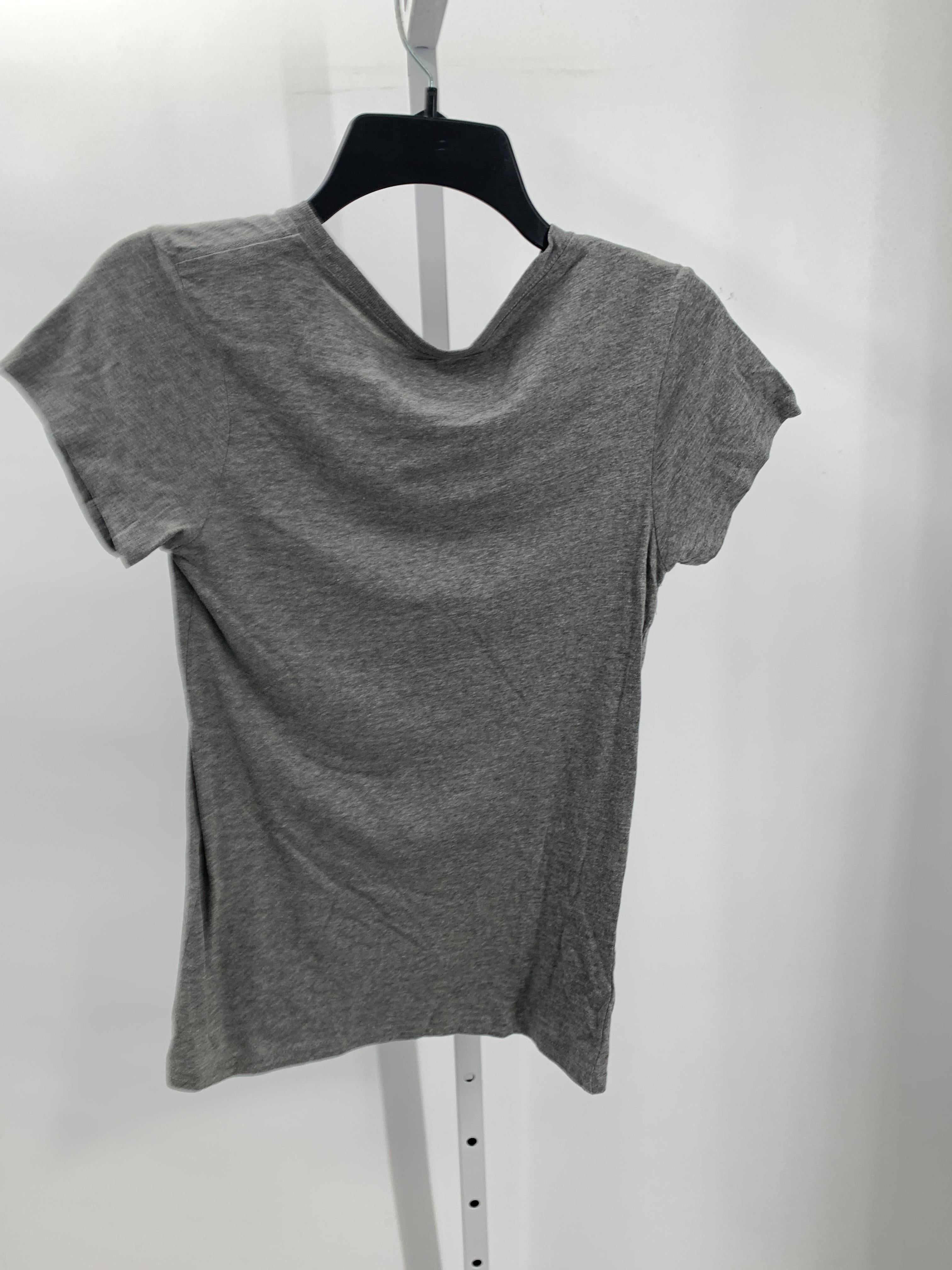 Size Small Misses Short Sleeve Shirt