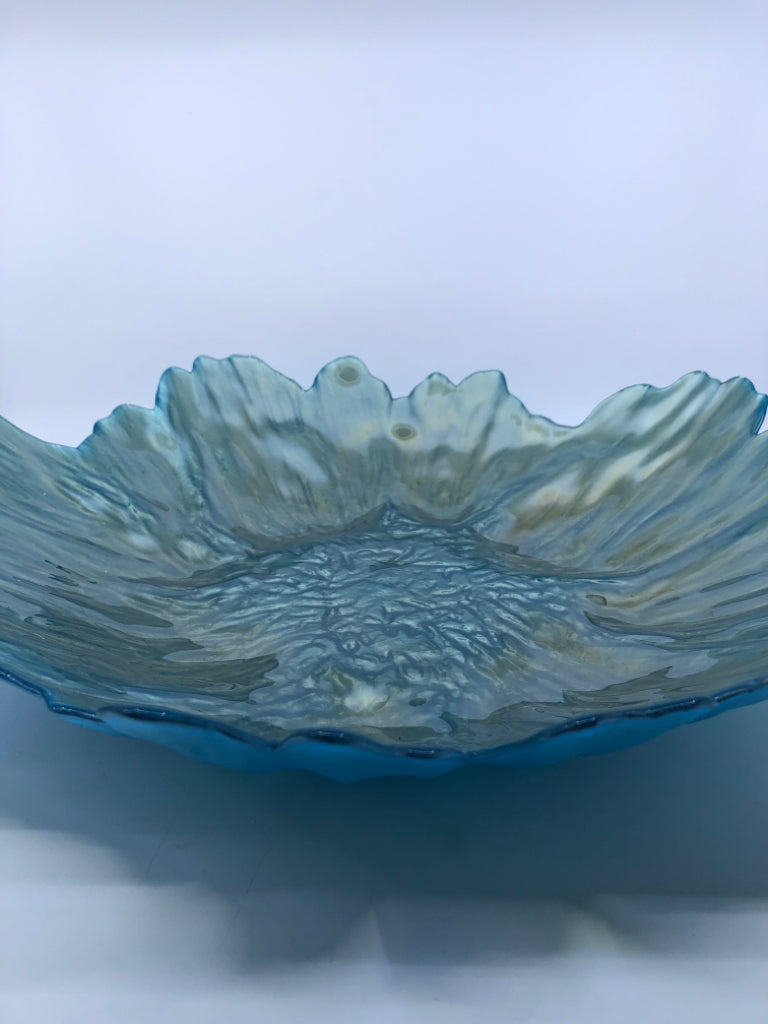 LARGE BLUE ABSTRACT CENTERPIECE.