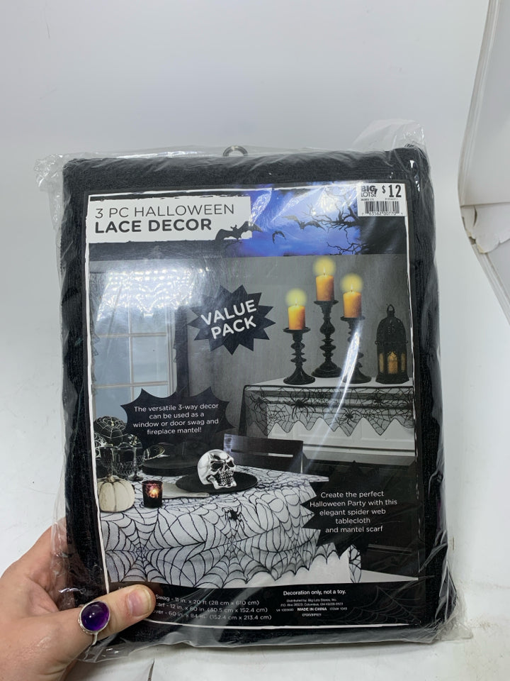 NIP 3 PCK SPIDER WEB LACE DECOR.