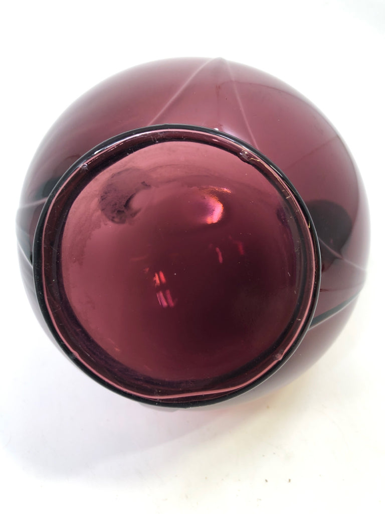 CAMBRIDGE GLASS TILT BALL DECANTER.