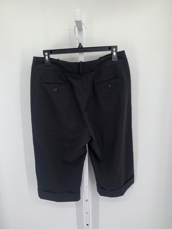 Larry Levine Size 10 Misses Capri Pants