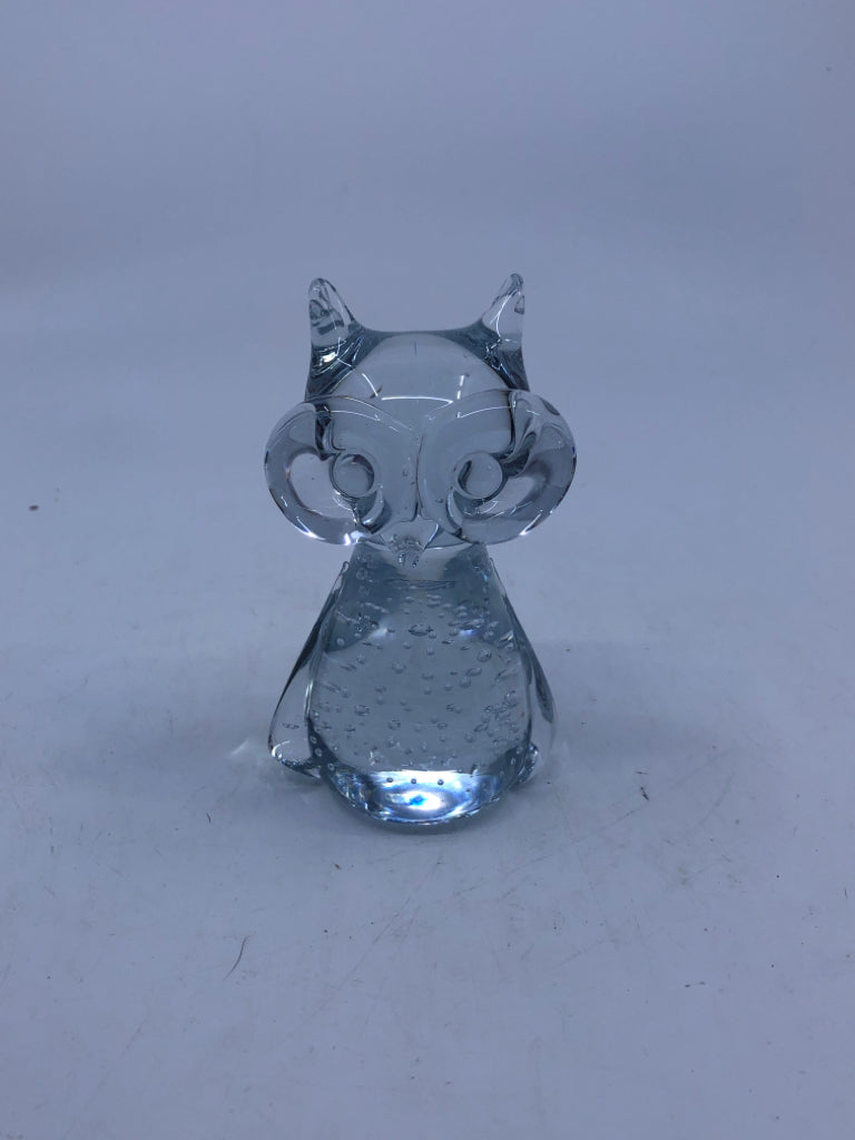 CLEAR BLOWN GLASS OWL.