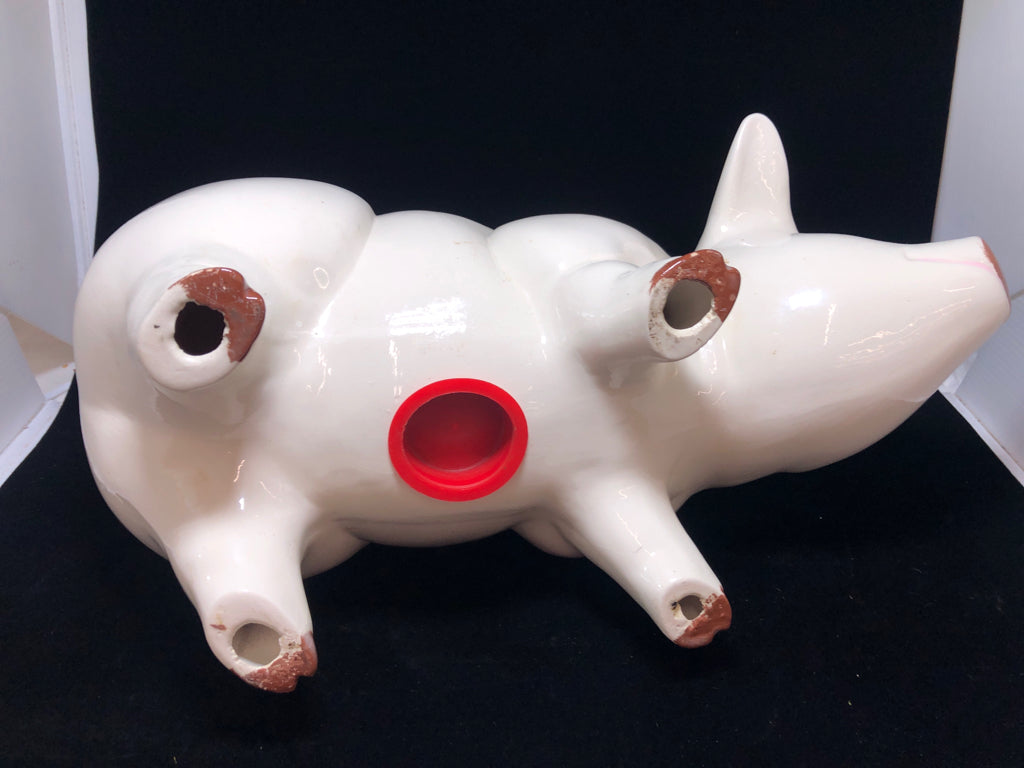 VTG STYLE CERAMIC PIGGY BANK.