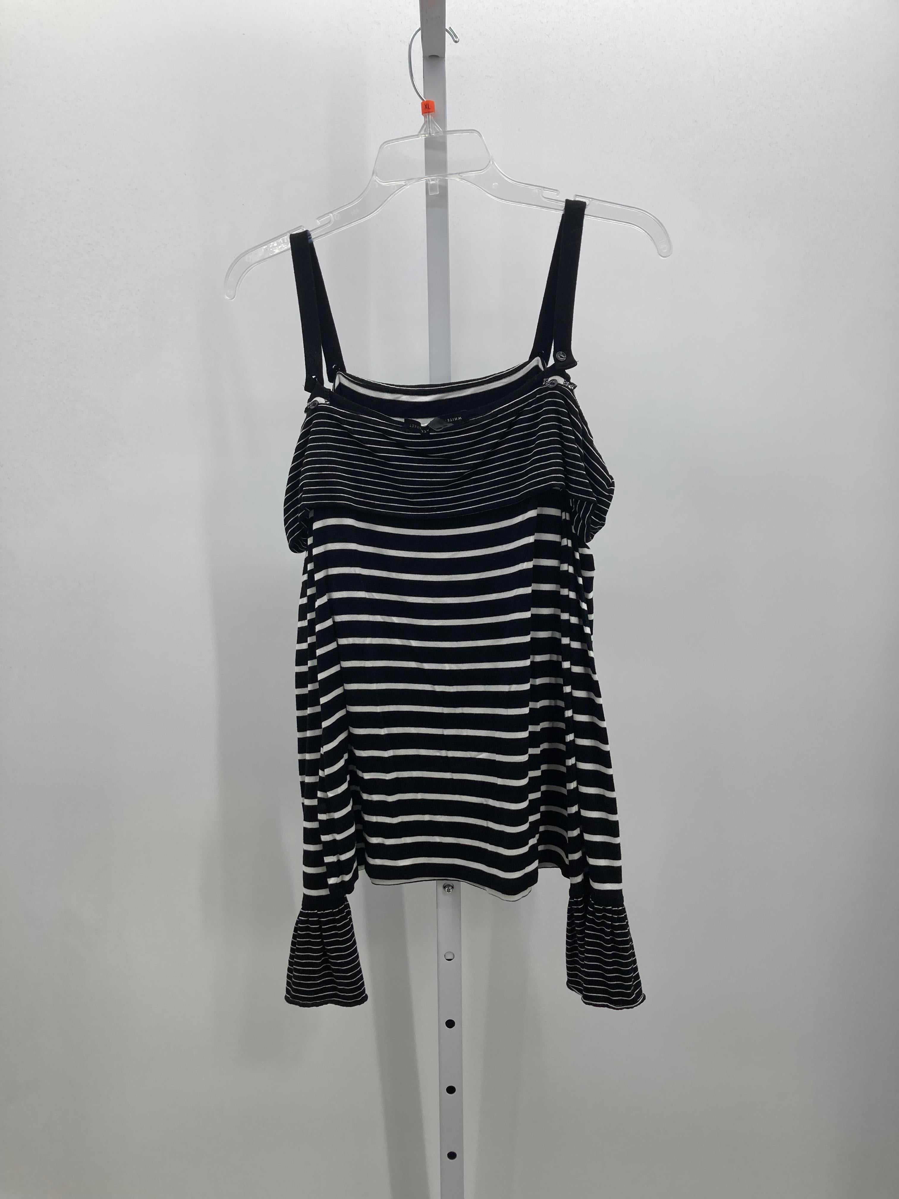 White House Black Size Small Misses Tank