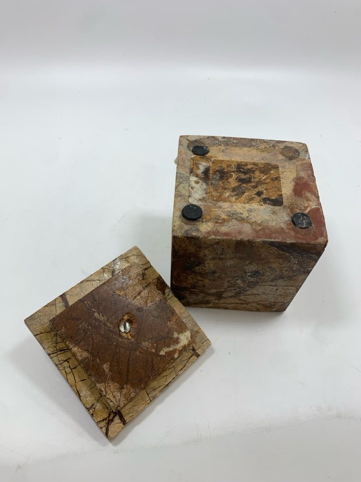 BROWN MARBLE SQUARE JAR W/LID.
