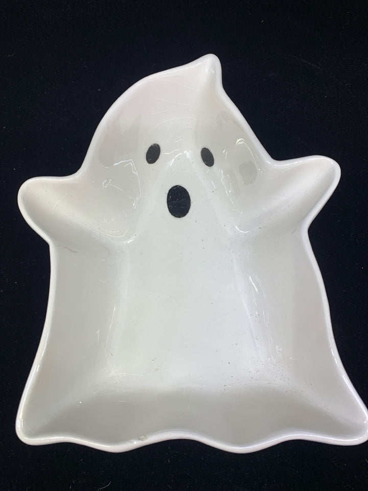 SMALL WHITE GHOST CANDY DISH.