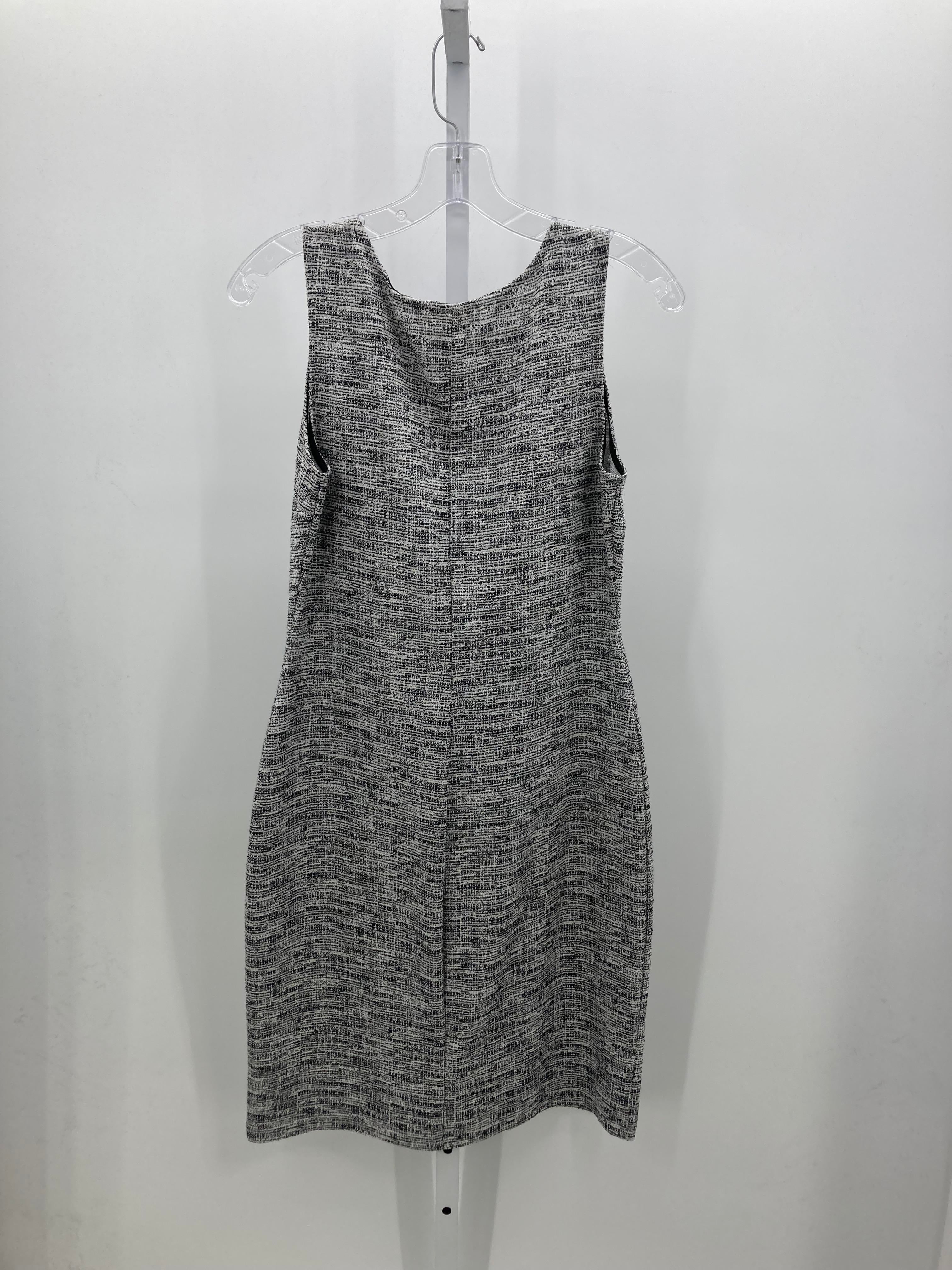 Size Medium Misses Sleeveless Dress