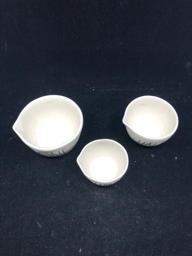 3PC WHITE RAE DUNN MEASURING CUPS.