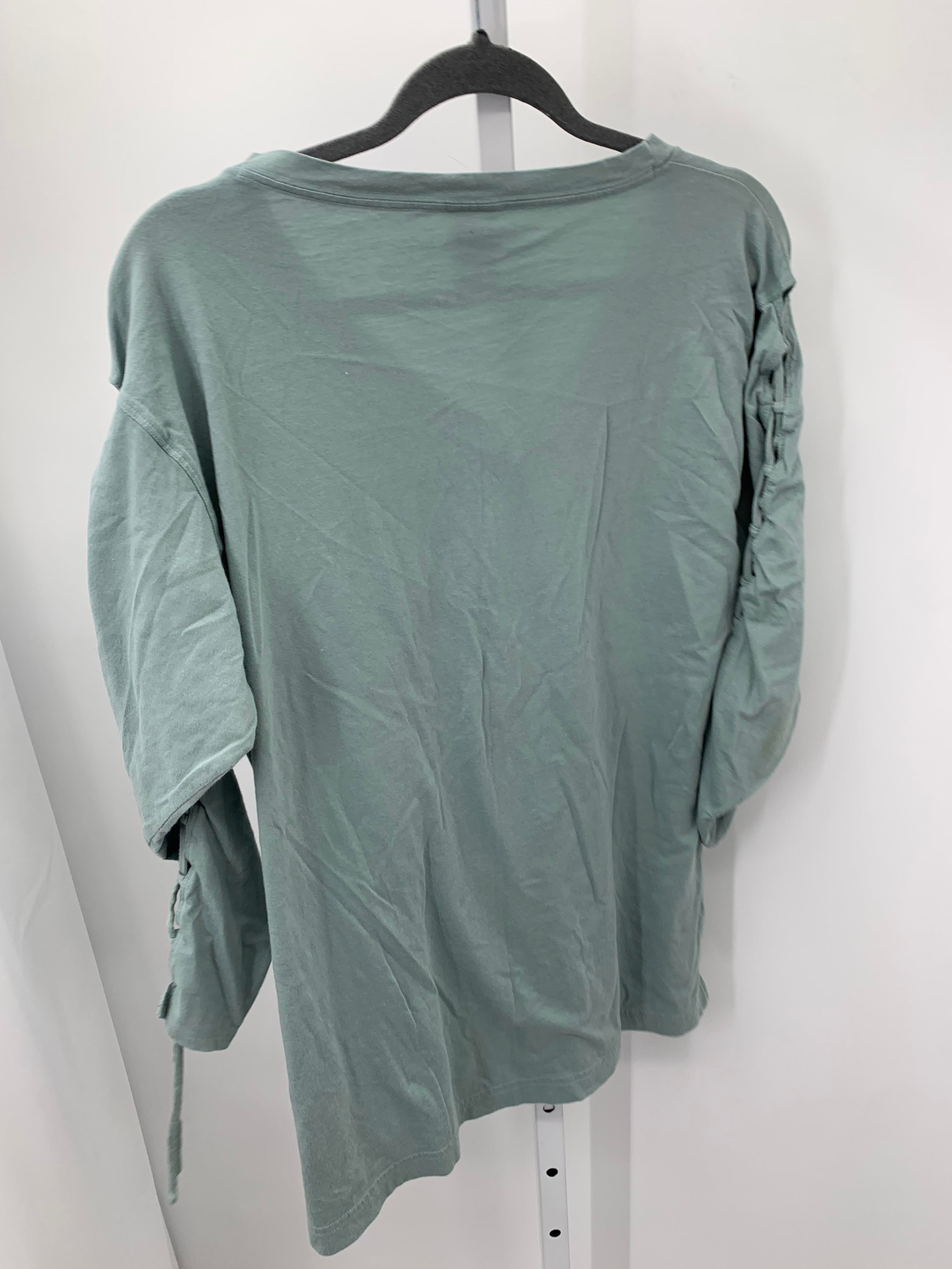 PINK Size Medium Juniors 3/4 Sleeve Shirt