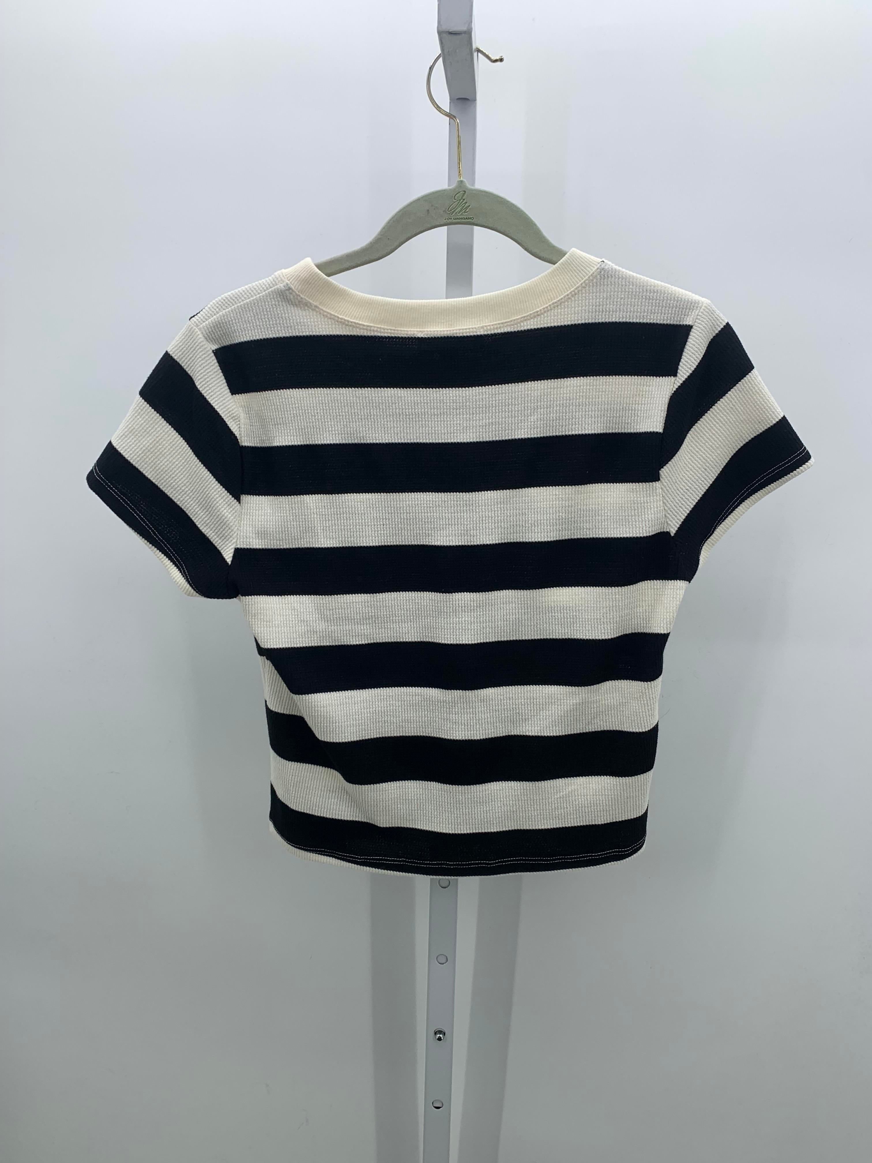 Size Large Misses Short Sleeve Shirt