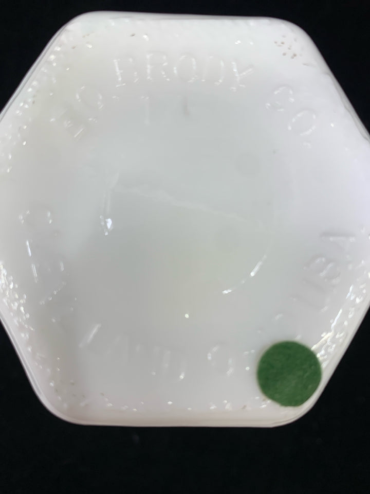 VTG SLIGHT RIB MILK GLASS BUD VASE.