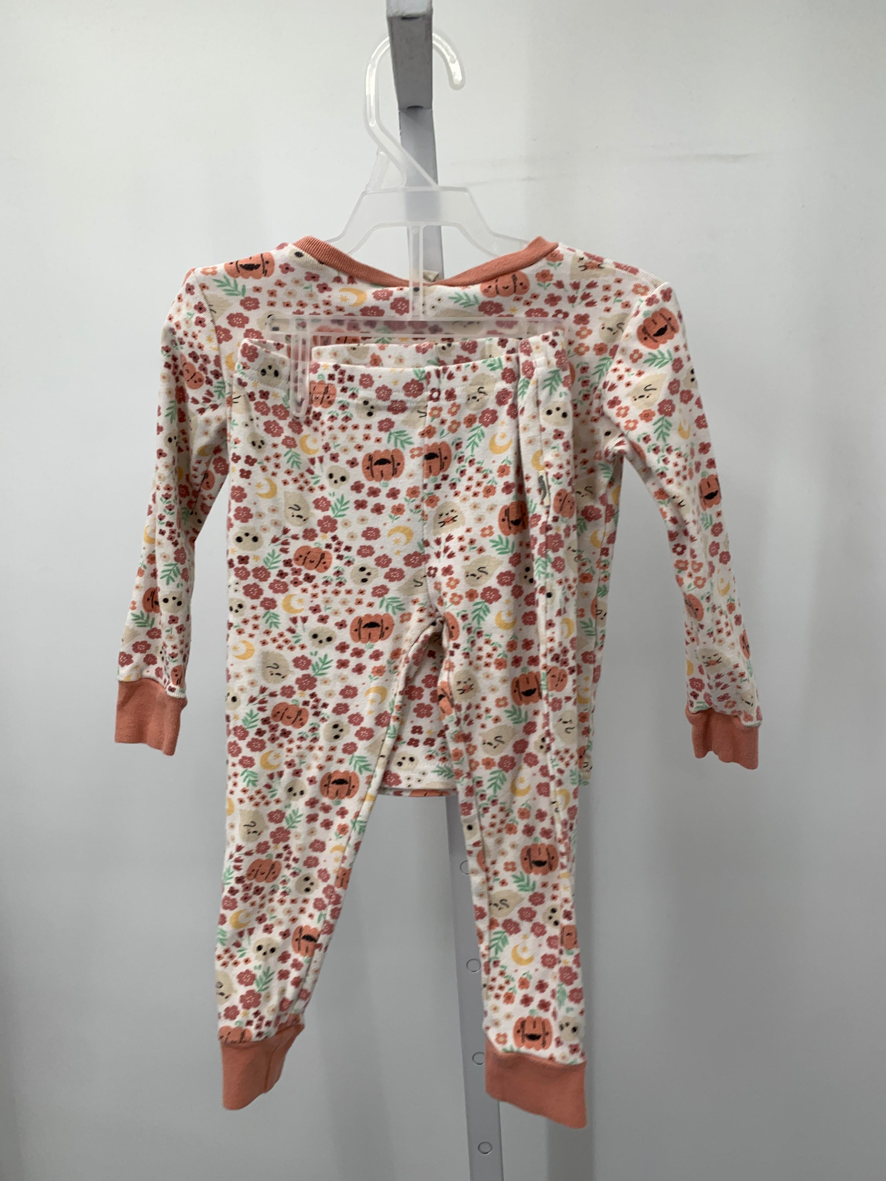 PAJAMAS FLOWERS GHOSTS AND PUMPKINS
