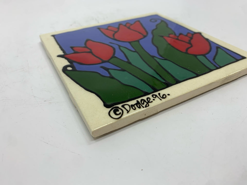 RED TULIP CERAMIC TRIVET.