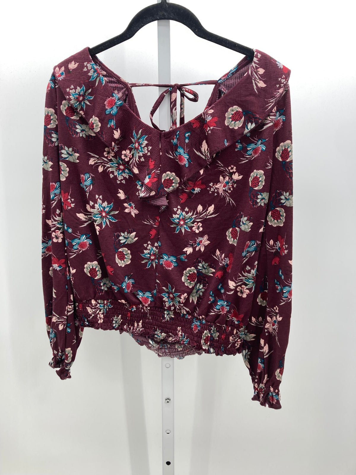 Mello Day Size Medium Juniors Long Sleeve Shirt