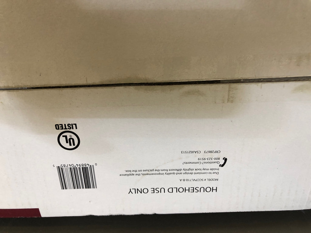 NIB CROCK POT- COOK & CARRY.