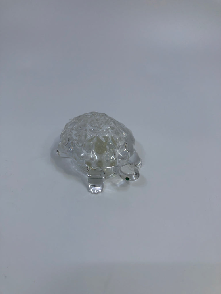 SMALL CRYSTAL LENOX TURTLE FIGURINE.