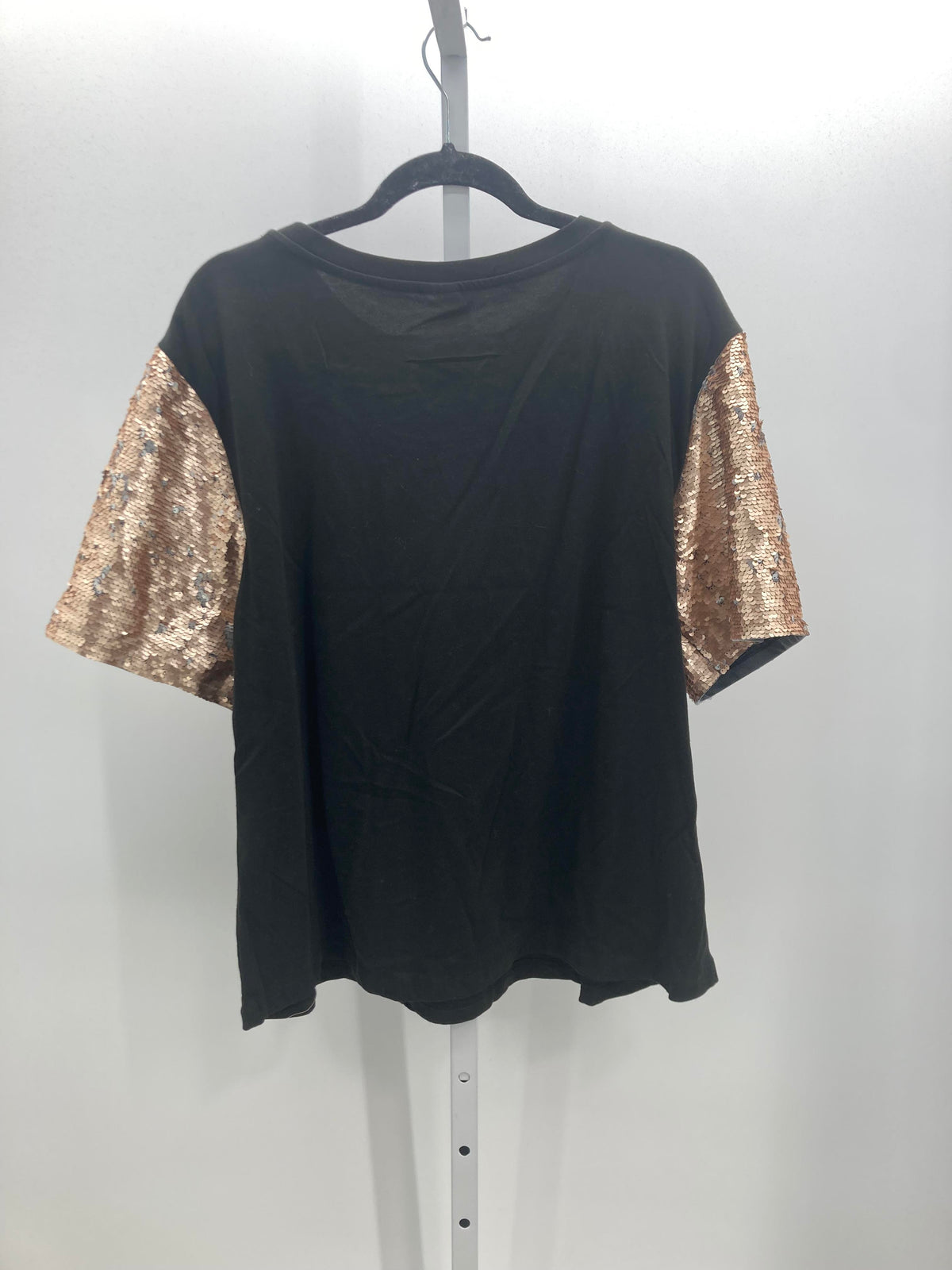 Gameday Couture Size Large Misses Short Sleeve Shirt