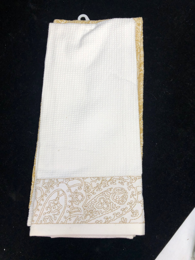 NIP GOLD SCROLL & WHITE W/ SCROLL DETAIL BOTTOM KITCHEN TOWELS.