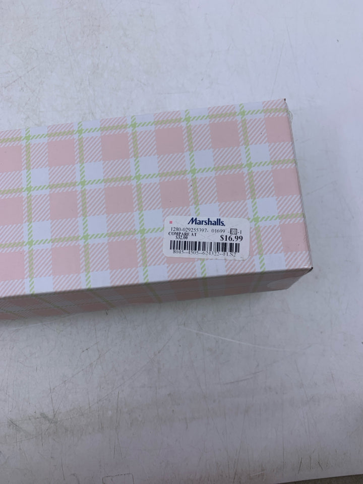 NIB 6 RAE DUNN EGG CUPS SPELLING HIPHOP