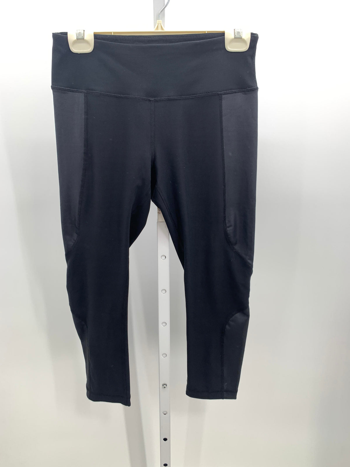 90 degree Size Medium Misses Leggings