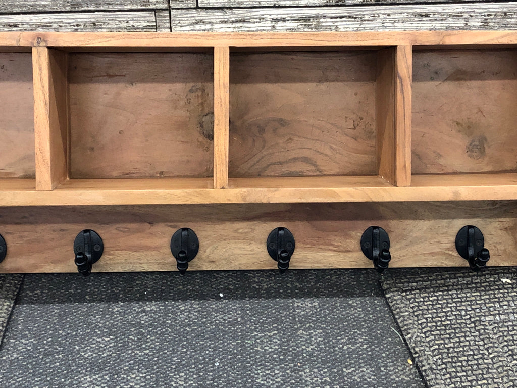 HEAVY WOOD WALL HANGING W 6 HOOKS.