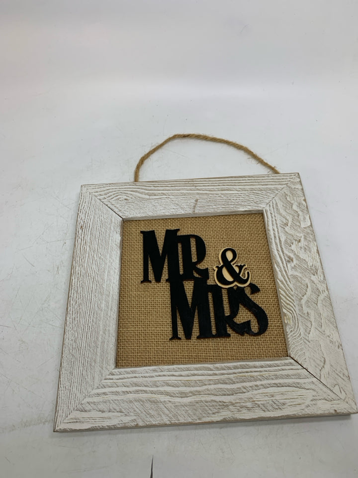 WHITE WASHED FRAME BURLAP MR & MRS WALL HANGING.