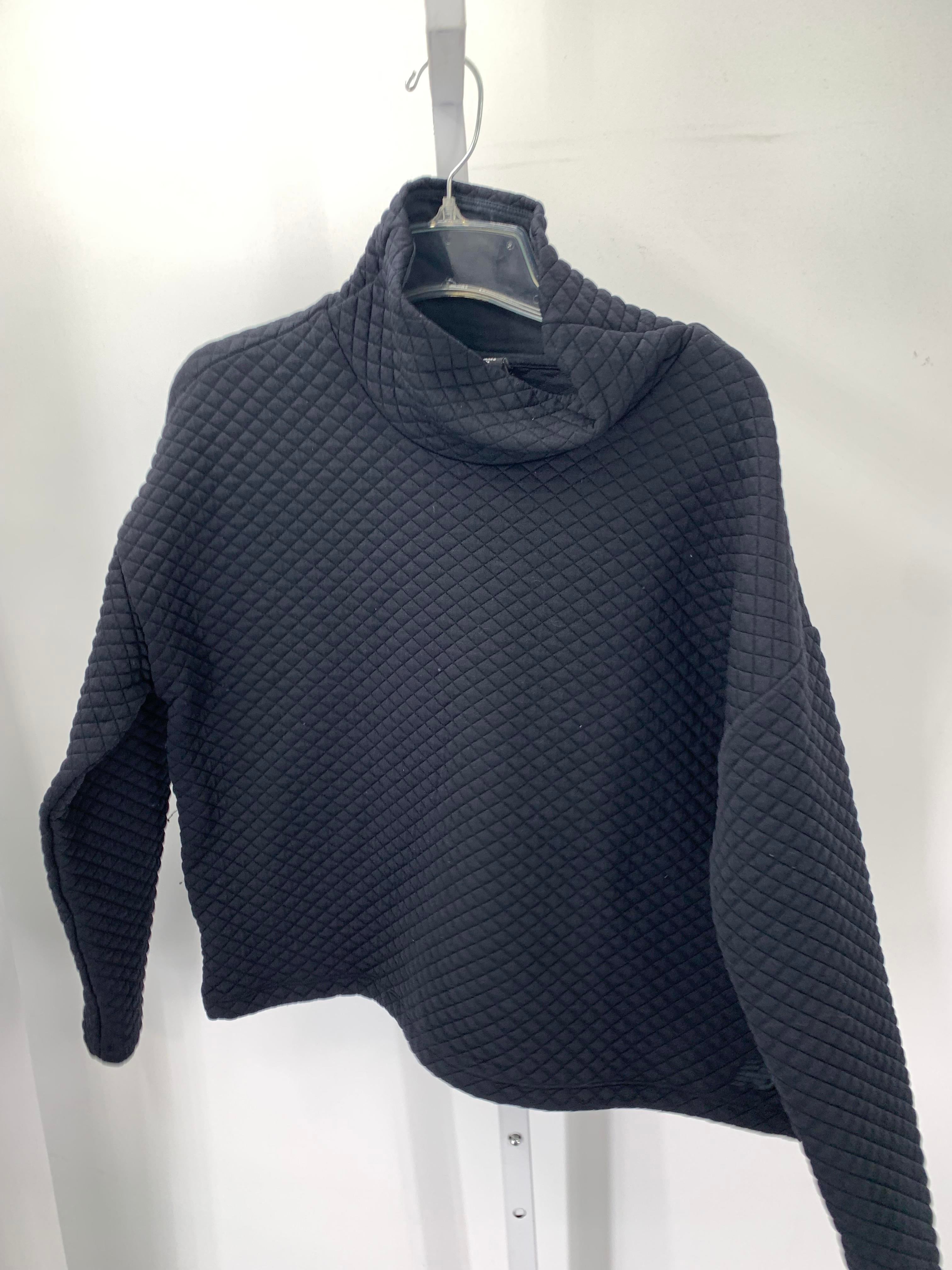 New Balance Size Large Misses Long Sleeve Shirt
