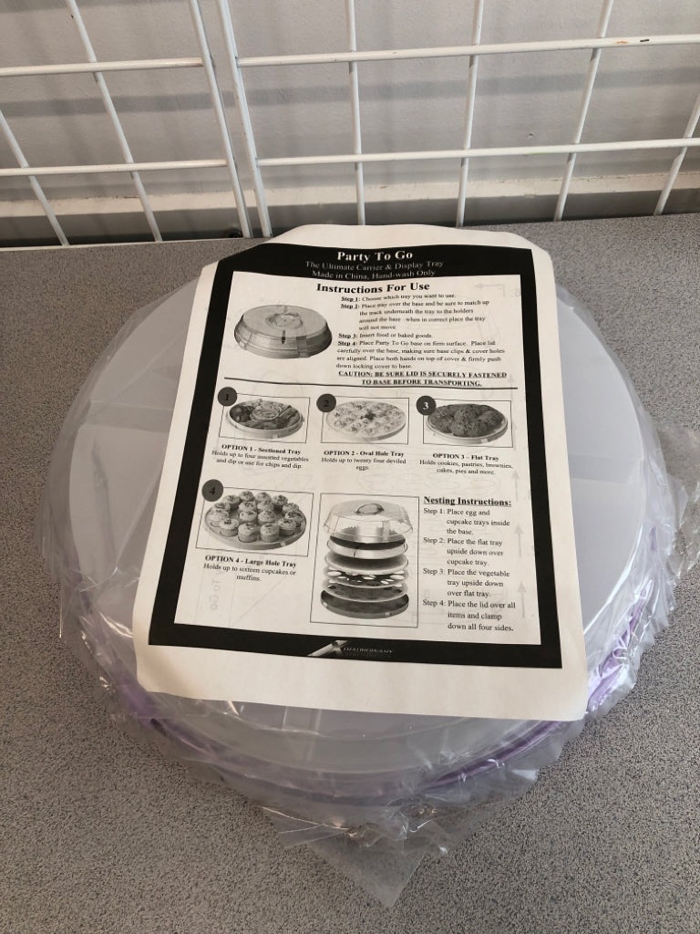 NIP PARTY-TO GO FOOD CARRIER.