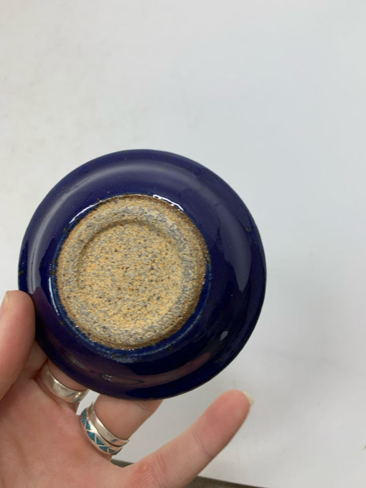 MINI DARK BLUE W/ CRYSTAL CENTER EARRING CATCH BOWL.