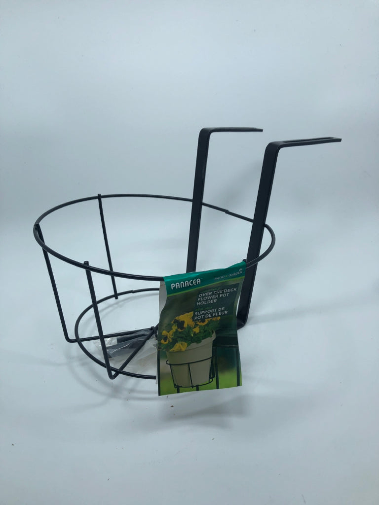 BLACK METAL OVER DECK FLOWER POT HOLDER.