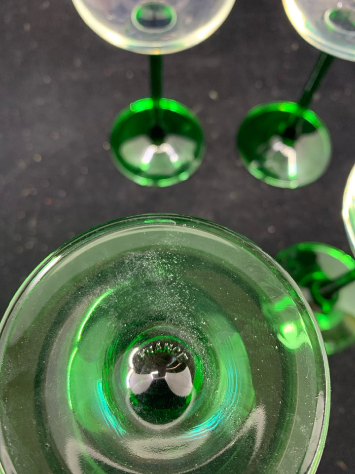 4 GREEN STEM WINE GLASSES.