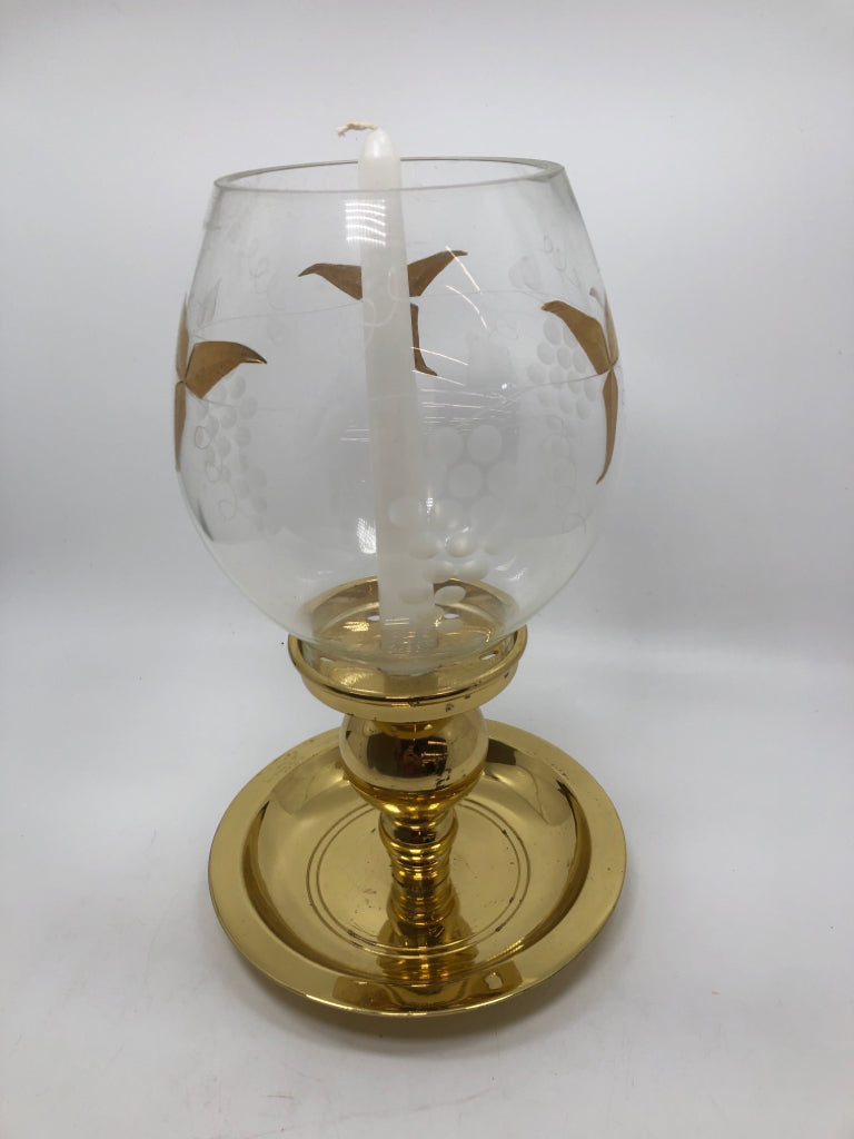 POLISHED BRASS HURRICANE LAMP W/ETCHED GLASS SHADE.