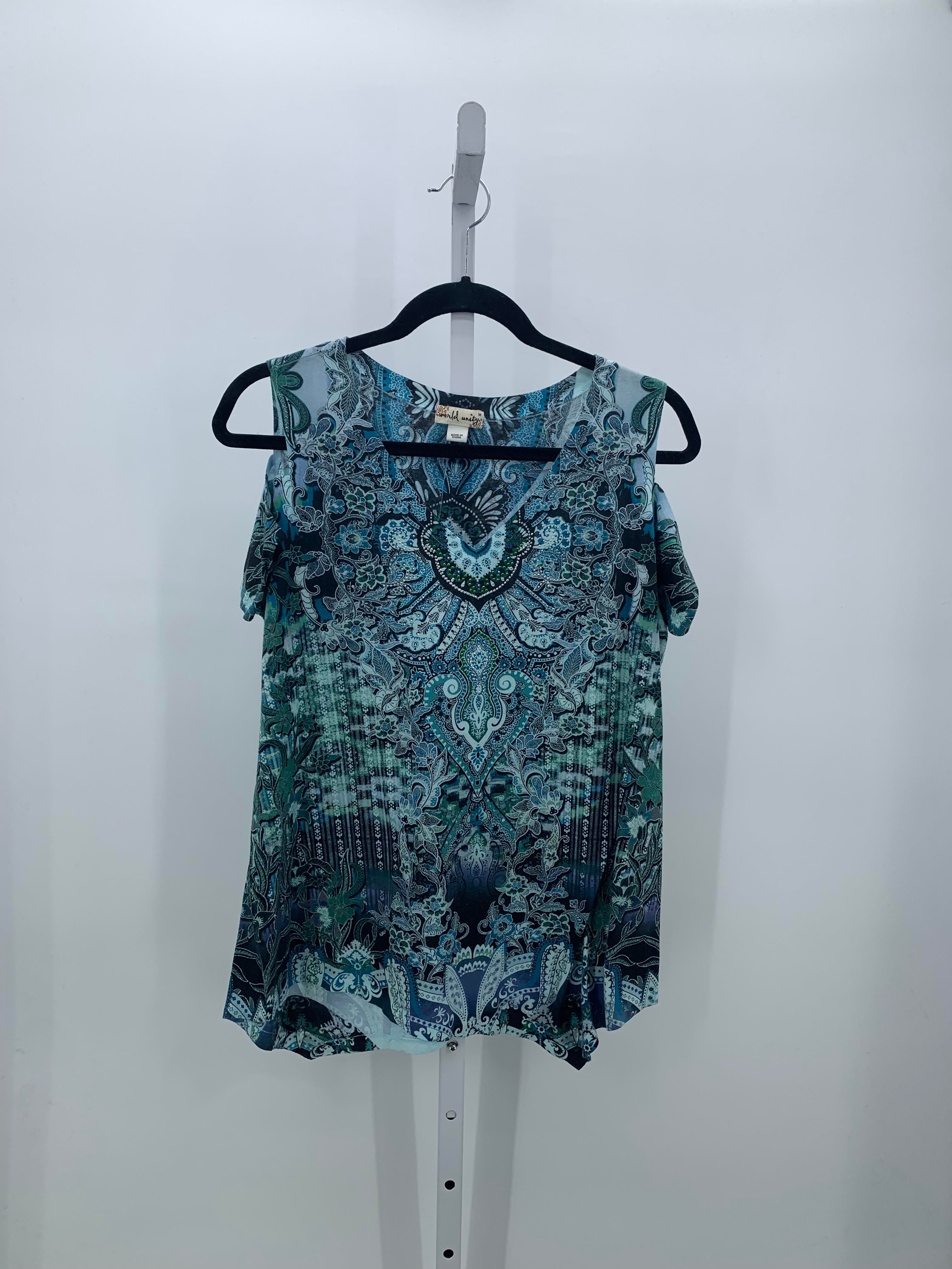 Size Medium Misses Short Sleeve Shirt