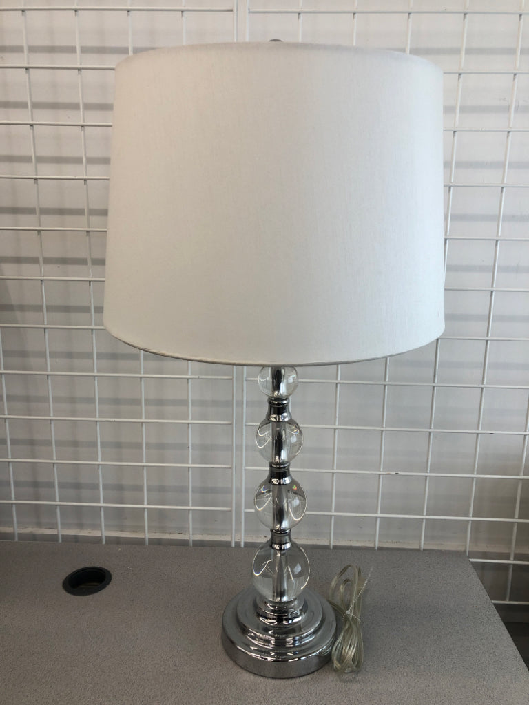 STACKED GLASS BALL LAMP W/BARREL SHADE.