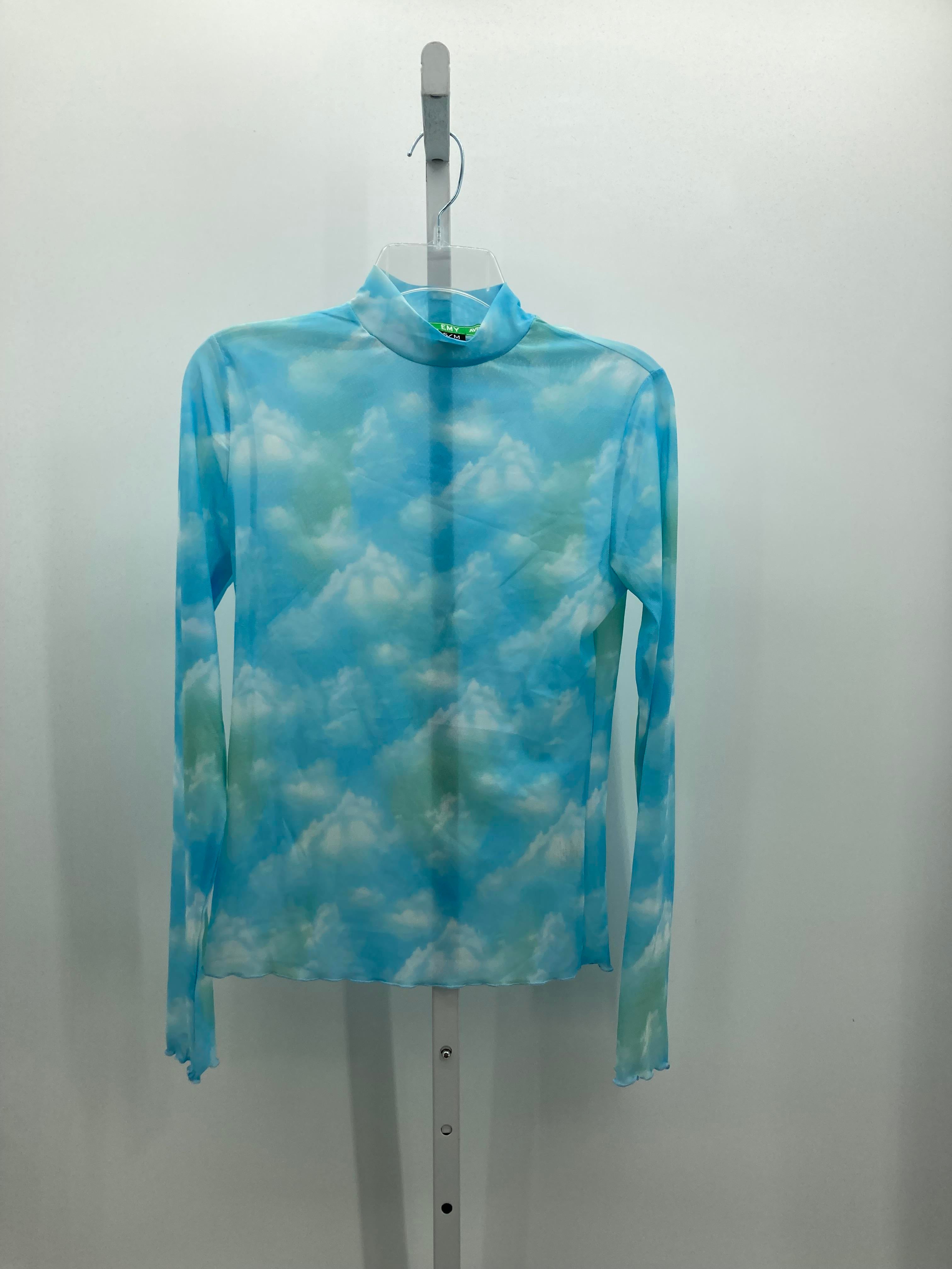 Size Small Juniors Long Sleeve Shirt