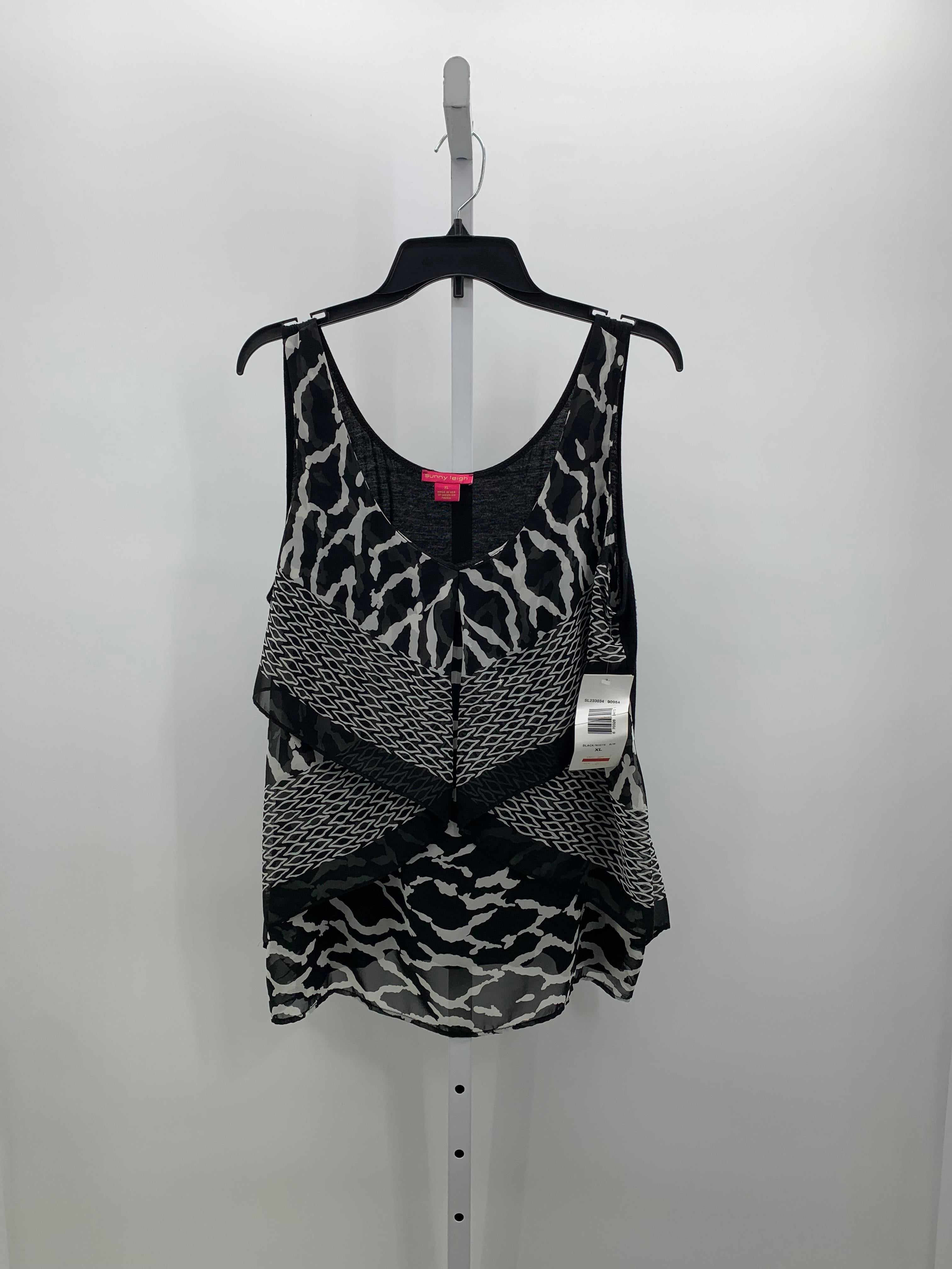 Sunny Leigh Size Extra Large Misses Sleeveless Shirt