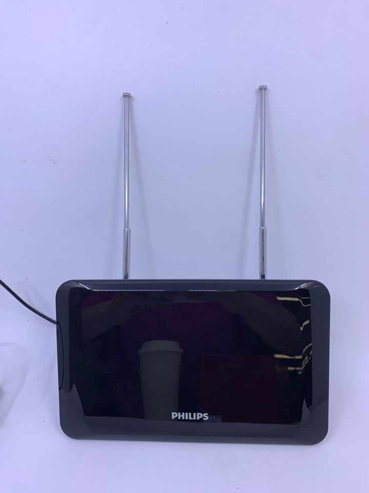 NIB PHILIPS HD FLAT PANEL ANTENNA.