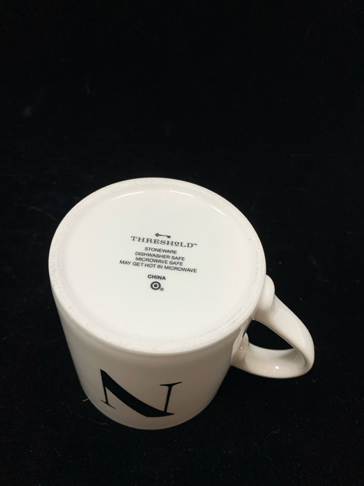 "N" MINIMALIST MUG.