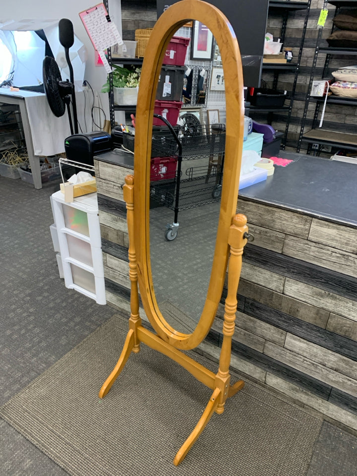 STANDING WOODEN FLOOR MIRROR.