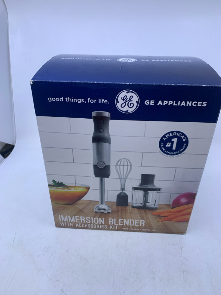 NIB GE IMMERSION BLENDER.