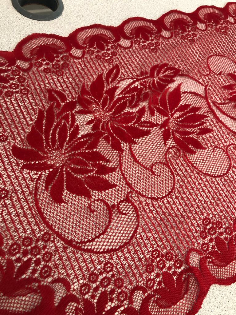 RED FLORAL LACE TABLE RUNNER.