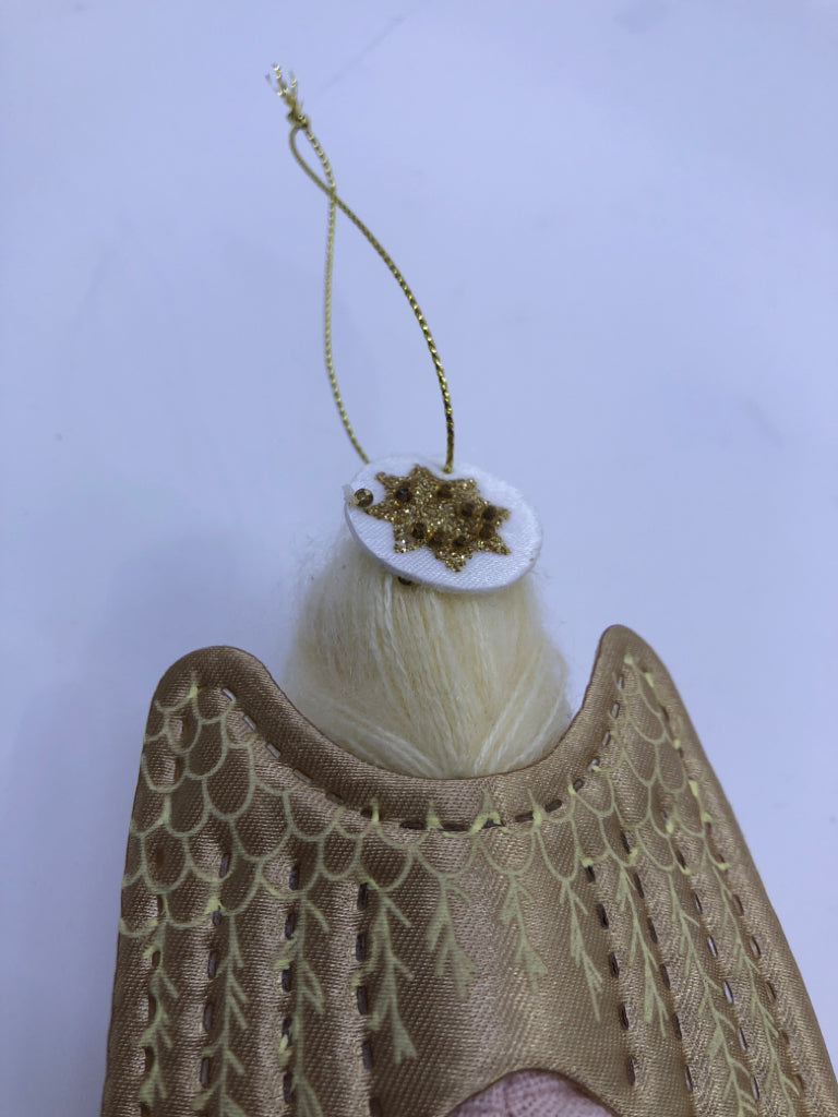 ANGEL FABRIC ORNAMENT.