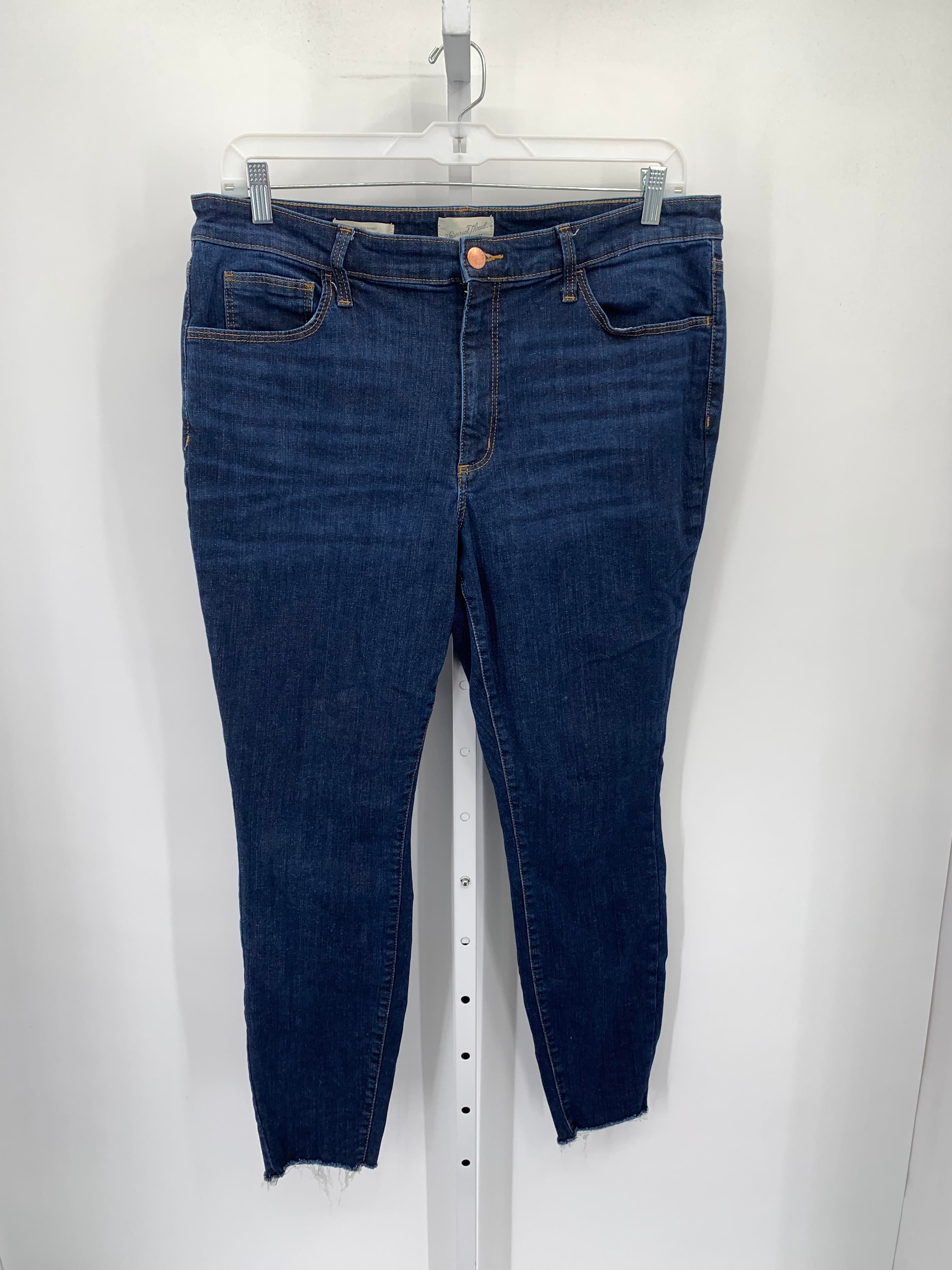 Universal Thread Size 16 Long Misses Jeans