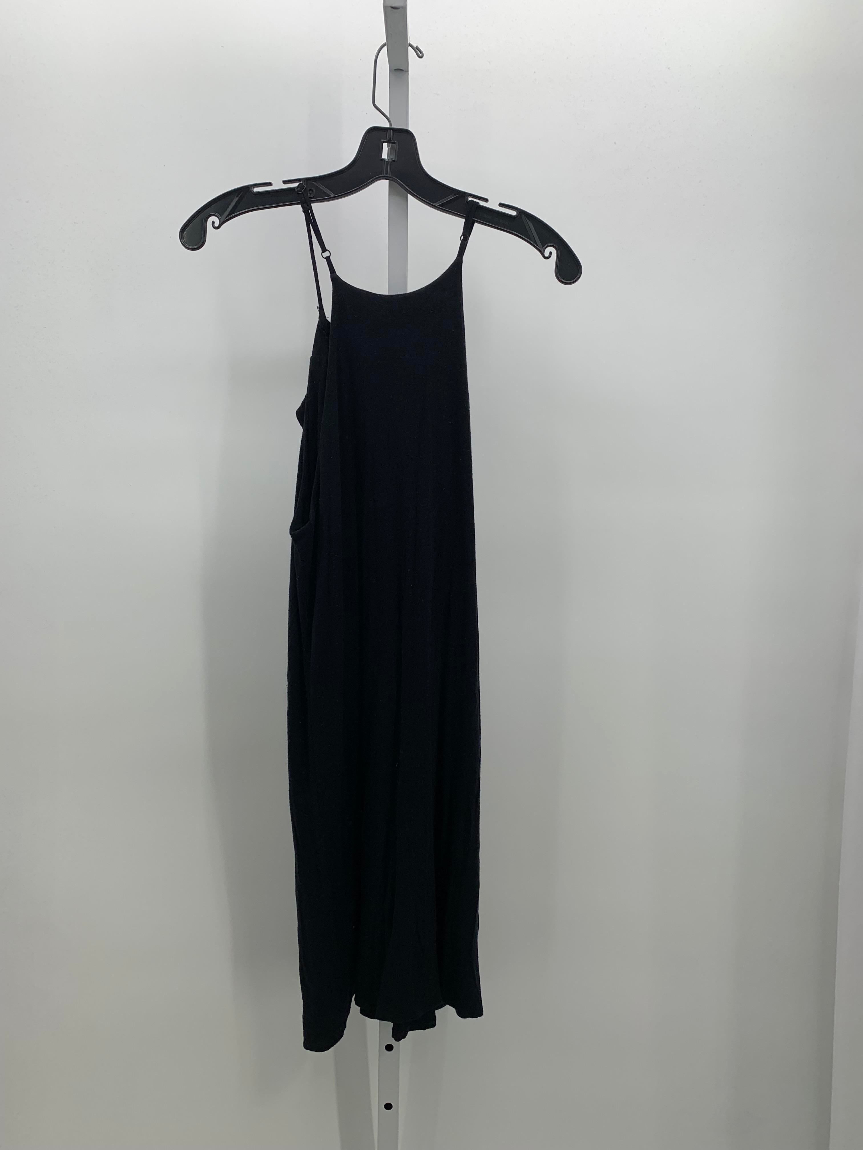Size Medium Misses Sleeveless Dress