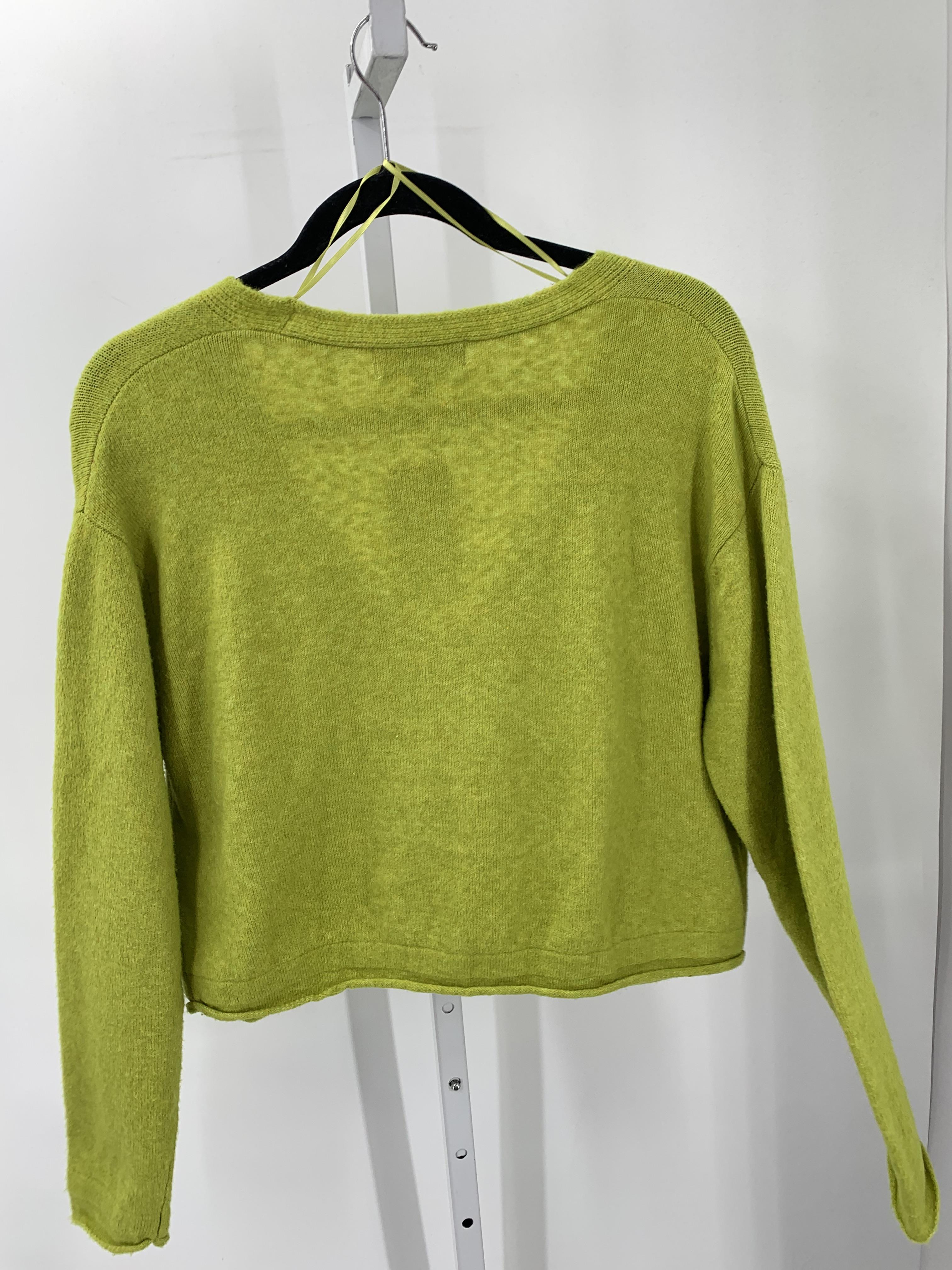 Size Medium Juniors Long Sleeve Sweater