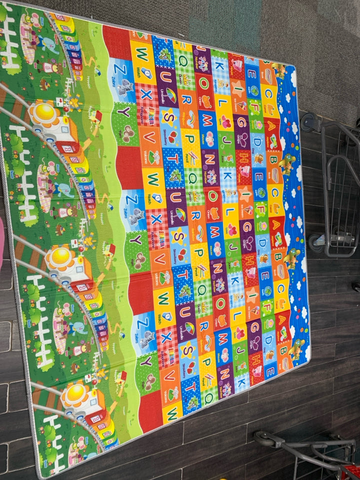 DOUBLE SIDED INFANT PLAY FLOOR MAT